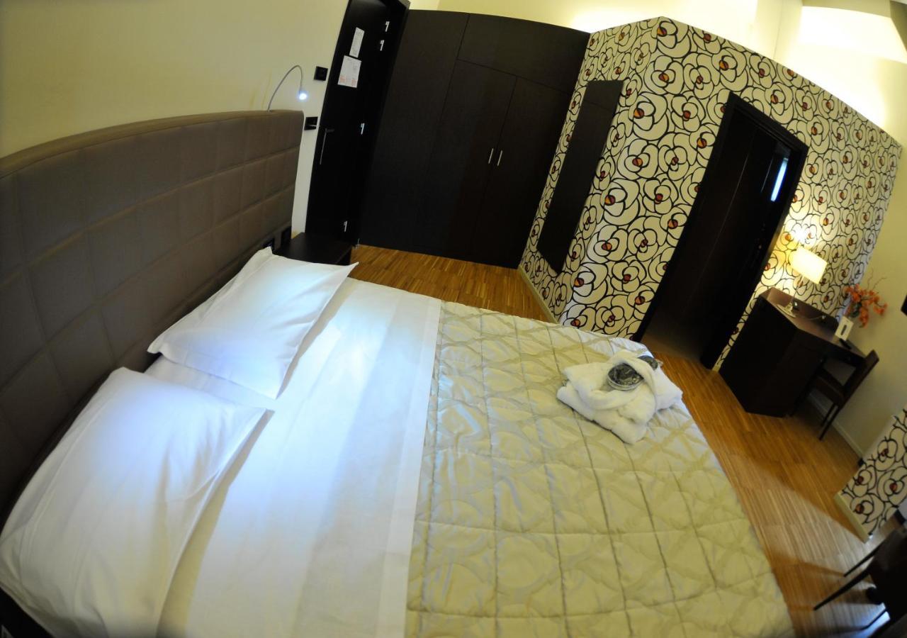 Ekk Hotel Citta Sant'Angelo Eksteriør bilde