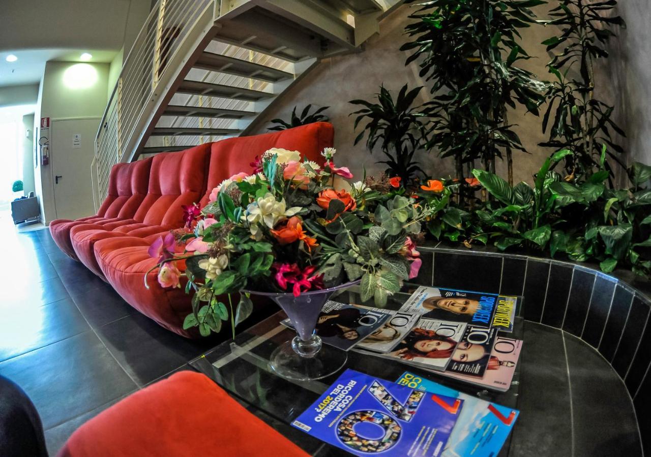Ekk Hotel Citta Sant'Angelo Eksteriør bilde